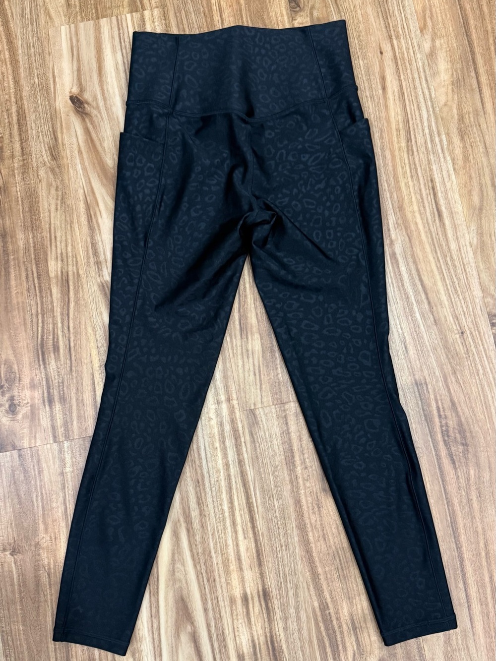 Athleta Elation Ultra High Rise Tights 7/8 Leggings Tonal Black Leopard Print-S